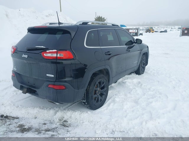 1C4PJMCXXJD591881 Jeep Cherokee Latitude
