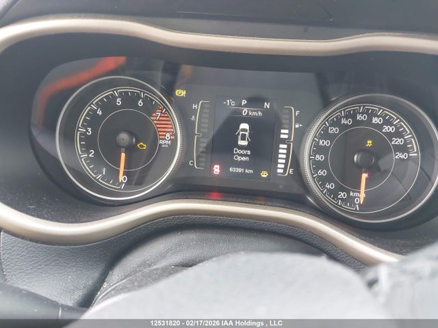 1C4PJMCXXJD591881 Jeep Cherokee Latitude