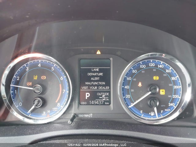 2T1BURHE5KC125456 Toyota COROLLA LE