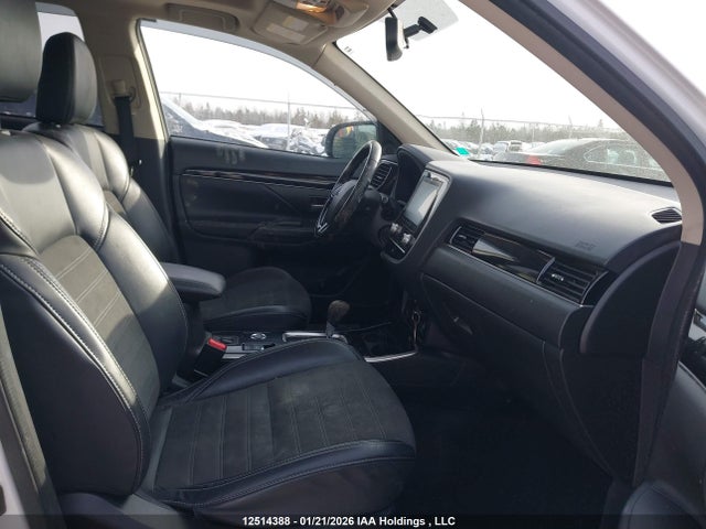 JA4AZ2A39LZ614554 Mitsubishi Outlander Es/ex/ex-l