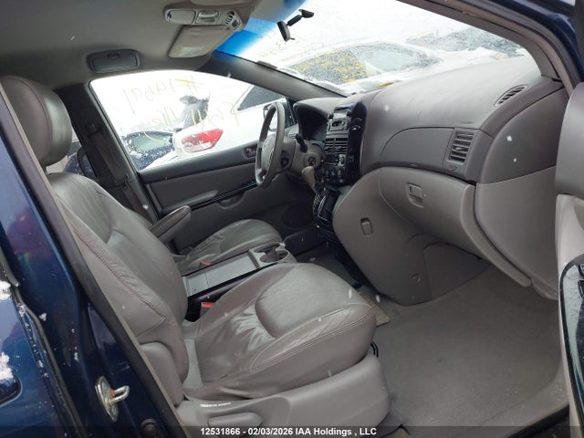 12531866 :رقم المزاد ، 5TDZA23C24S167615 vin ، 2004 Toyota Sienna Le V6 مزاد بيع