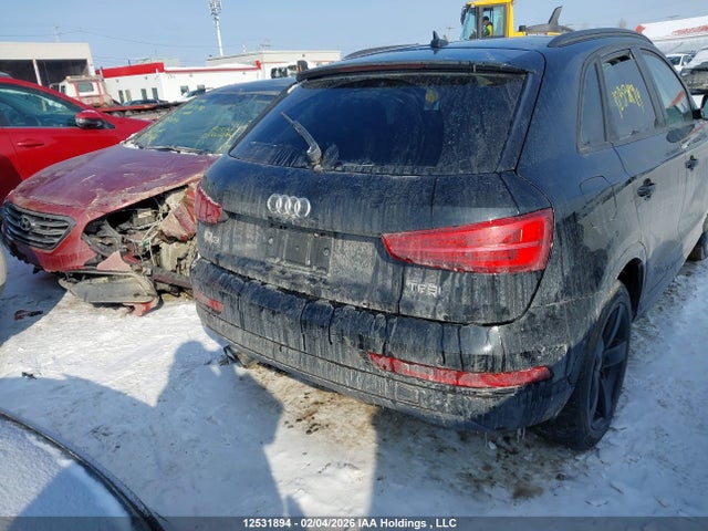 WA1BCCFS0JR021495 Audi Q3 PREMIUM