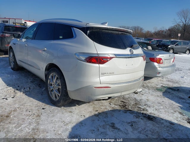 5GAEVAKWXPJ156096 Buick Enclave Essence