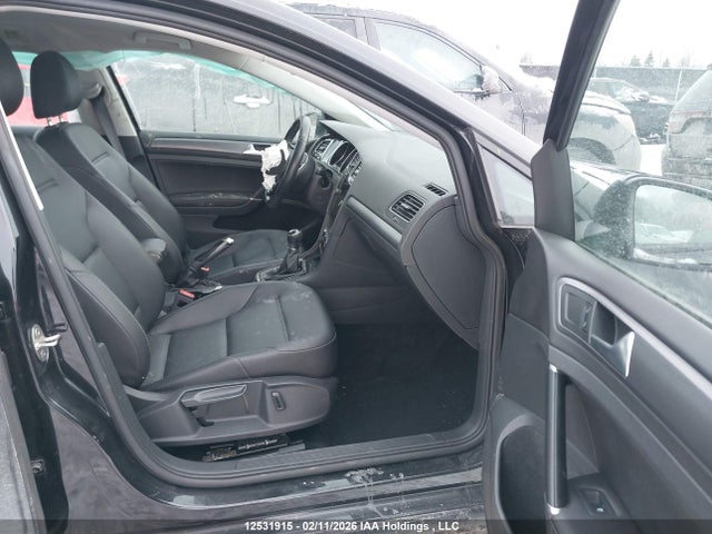 3VW217AU6JM754595 Volkswagen Golf Sportwagen 1.8 Tsi Comfortline/1.8 Tsi Trendline