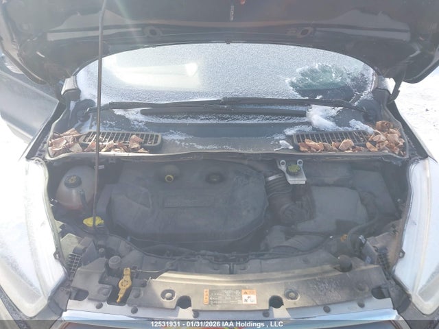 1FMCU9G9XHUB93333 Ford ESCAPE SE