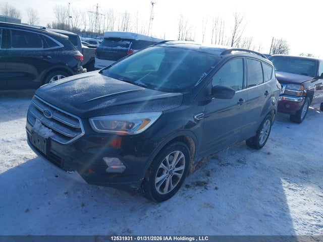 1FMCU9G9XHUB93333 Ford ESCAPE SE
