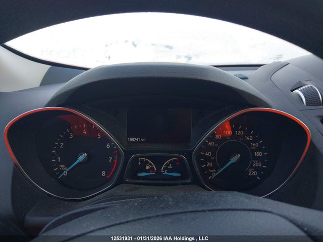 1FMCU9G9XHUB93333 Ford ESCAPE SE
