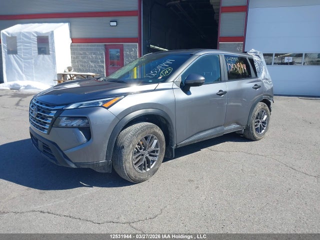 JN8BT3AB0RW429901 Nissan ROGUE S