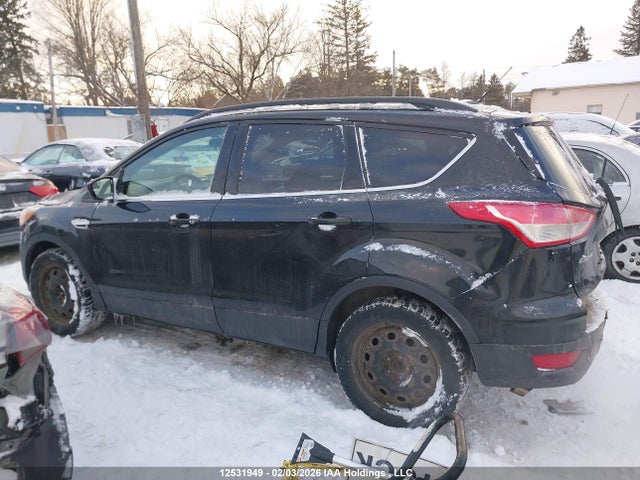 1FMCU0GX1FUA29508 Ford ESCAPE SE