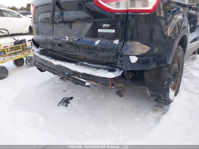 1FMCU0GX1FUA29508 Ford ESCAPE SE