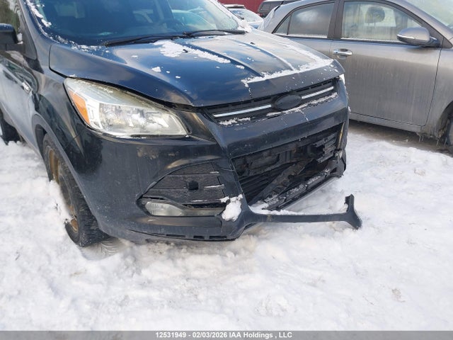 1FMCU0GX1FUA29508 Ford ESCAPE SE