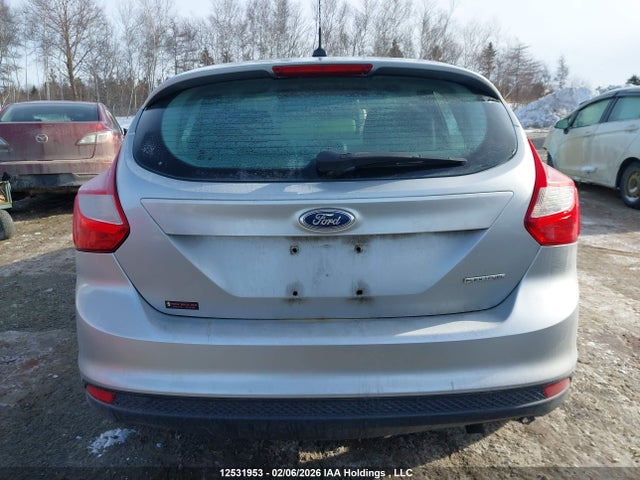 1FADP3K29EL273737 Ford FOCUS SE