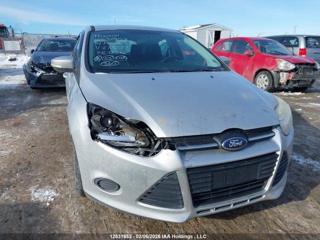 1FADP3K29EL273737 Ford FOCUS SE