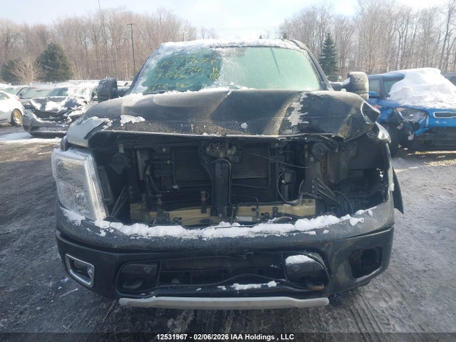 12531967 :رقم المزاد ، 1N6AA1E58KN528741 vin ، 2019 Nissan Titan Platinum/pro-4x/s/sl Midnight Edition/sv/sv Midnight Edition مزاد بيع