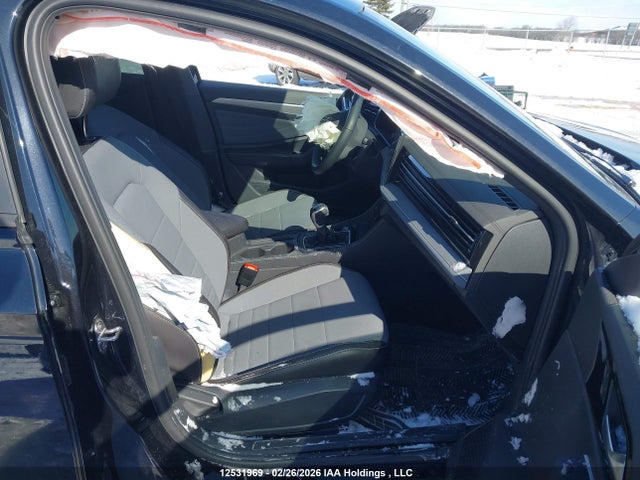 3VWSX7BU6SM105538 Volkswagen Jetta Comfortline