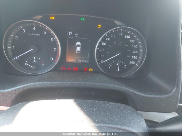 KMHD84LF4HU093851 Hyundai Elantra