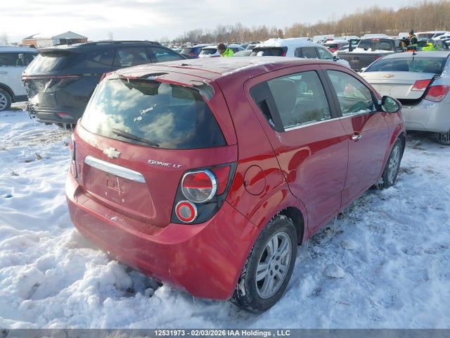 1G1JC6EH9E4158889 Chevrolet SONIC LT