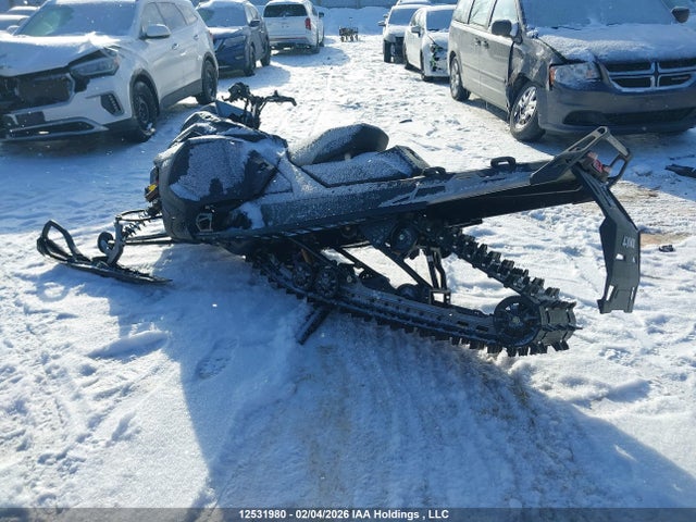 YH2LSMTF6TR000257 Lynx Xterrain Re 3700 900 Ace Turbo R