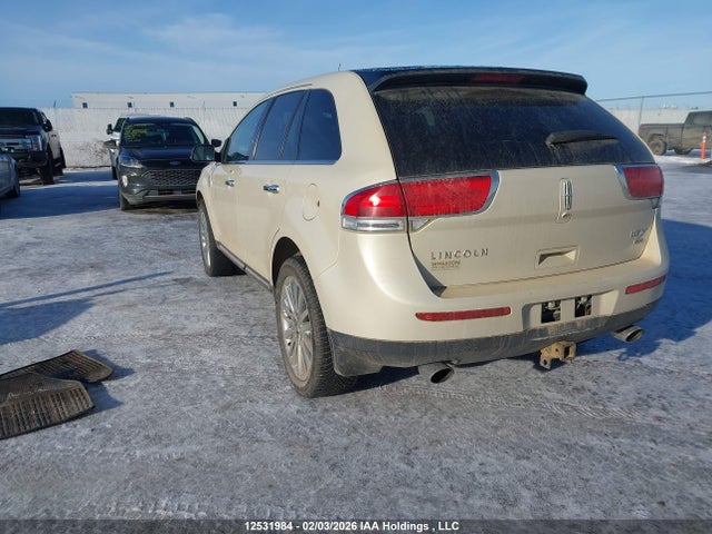 2LMDJ8JK5EBL01107 Lincoln MKX