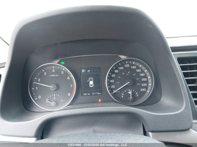 KMHD84LF6JU718031 Hyundai ELANTRA GL