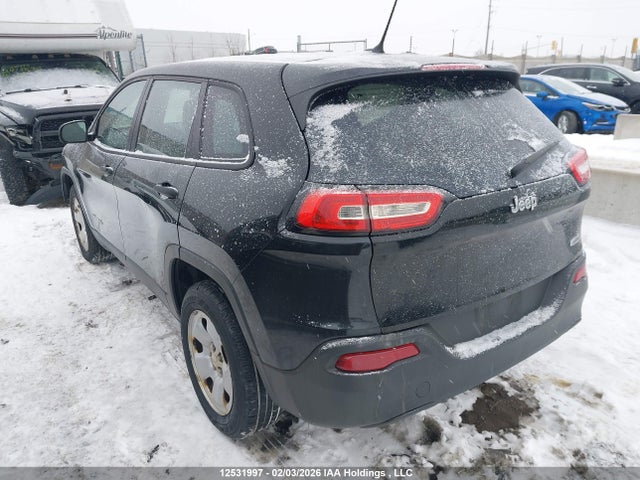 1C4PJMAB5HW664242 Jeep Cherokee Sport