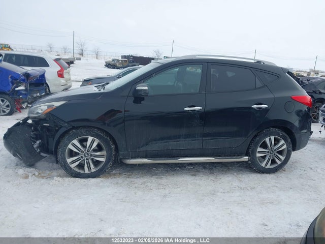 KM8JUCAGXEU812133 Hyundai Tucson Limited