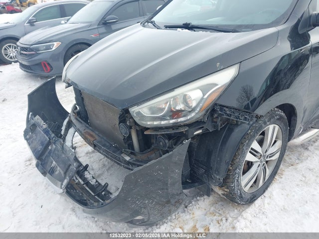 KM8JUCAGXEU812133 Hyundai Tucson Limited