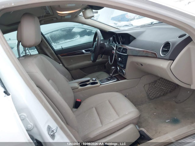 Продаж на аукціоні авто 2014 Mercedes-benz C 300 4matic, vin: WDDGF8AB7EA949189, номер лоту: 12532031