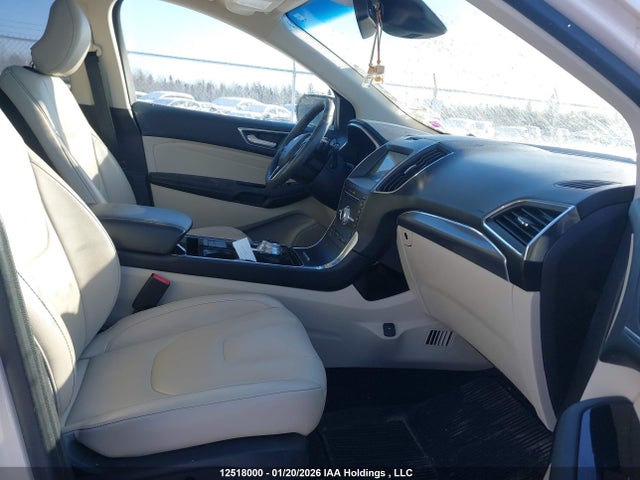 2FMPK4K94KBB10882 Ford Edge Titanium