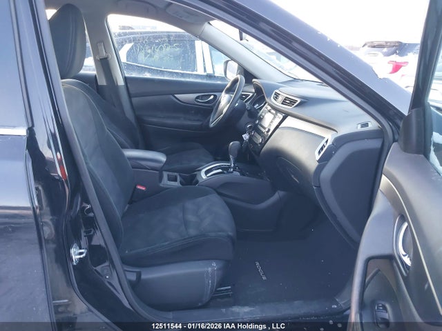 5N1AT2MT0GC884120 Nissan ROGUE S/SV