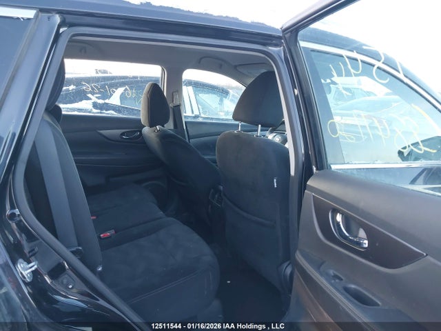 5N1AT2MT0GC884120 Nissan ROGUE S/SV