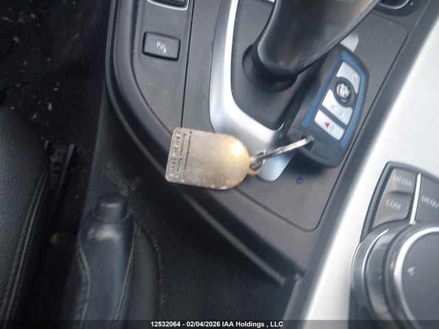 WBA8D9C58JEM31559 BMW 330i Xdrive