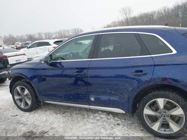 WA1AAAFY3R2061990 Audi Q5 Komfort 45