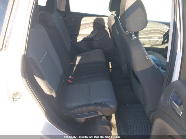 2013 Ford Escape Se მანქანა იყიდება აუქციონზე, vin: 1FMCU9G96DUC89583, აუქციონის ნომერი: 12532082