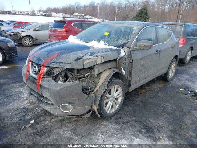 JN1BJ1CR0JW209150 Nissan Qashqai S/sl/sv