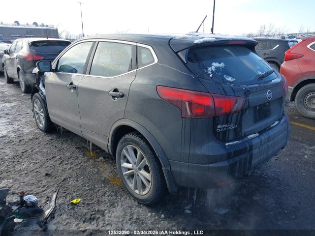 JN1BJ1CR0JW209150 Nissan Qashqai S/sl/sv