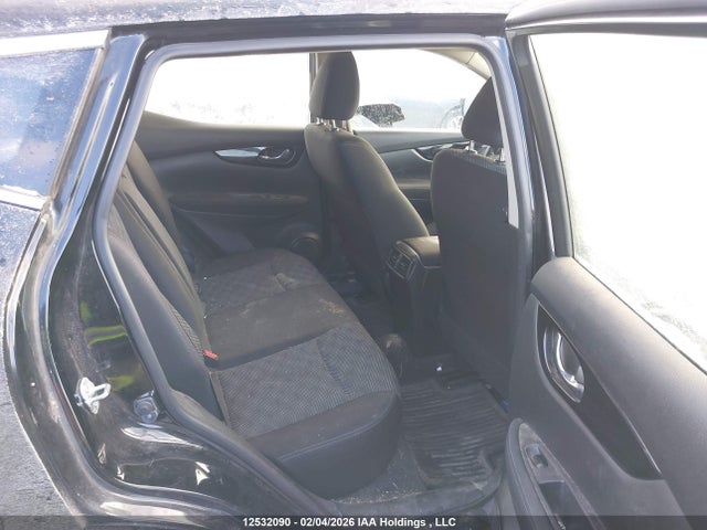 JN1BJ1CR0JW209150 Nissan Qashqai S/sl/sv