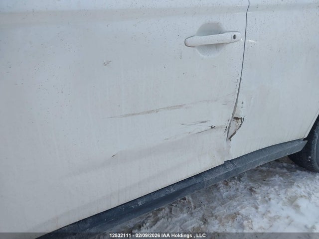 JA4AZ2A31EZ602305 Mitsubishi Outlander