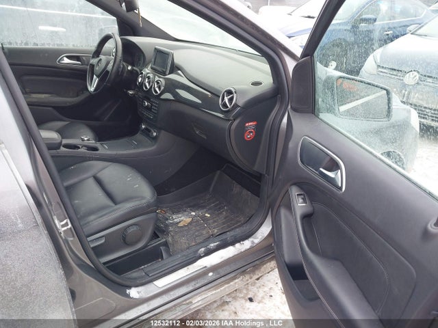 Mercedes-Benz B250 2014 WDDMH4EB5EJ245198 Image 5