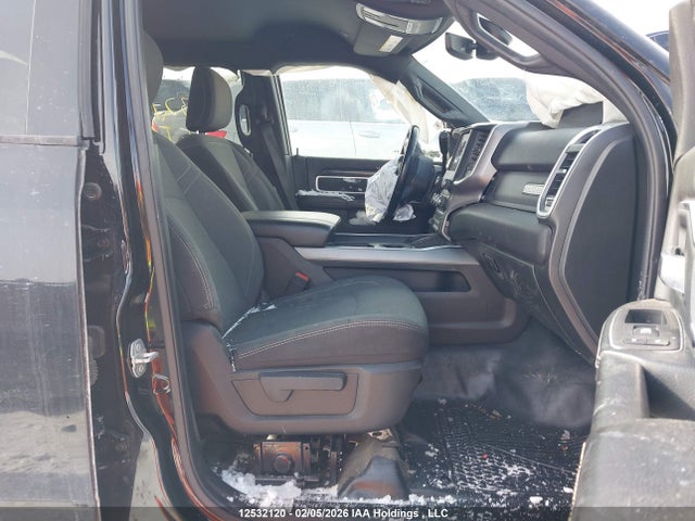 12532120 :رقم المزاد ، 3C63RRHL2PG575557 vin ، 2023 Ram 3500 Big Horn مزاد بيع