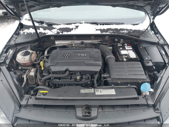 3VW117AU8FM010354 Volkswagen Golf
