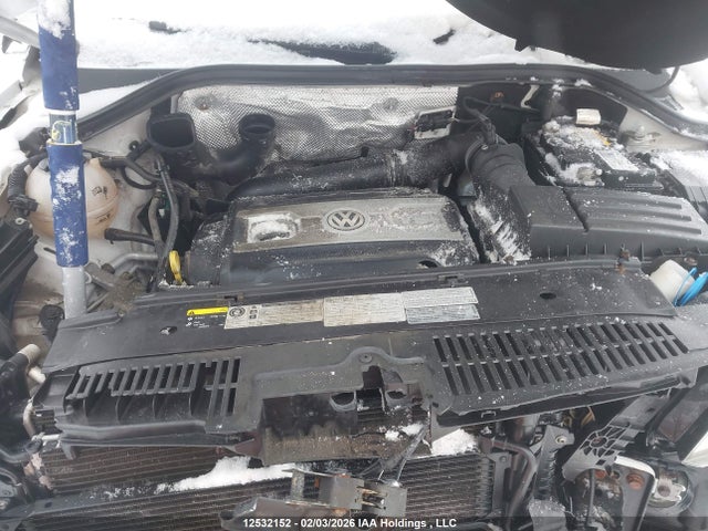 2014 Volkswagen Tiguan Comfortline/highline/trendline მანქანა იყიდება აუქციონზე, vin: WVGJV3AX0EW588565, აუქციონის ნომერი: 12532152