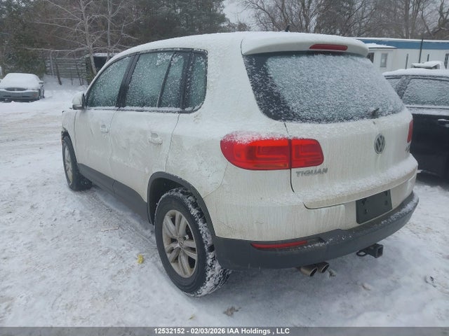 2014 Volkswagen Tiguan Comfortline/highline/trendline მანქანა იყიდება აუქციონზე, vin: WVGJV3AX0EW588565, აუქციონის ნომერი: 12532152
