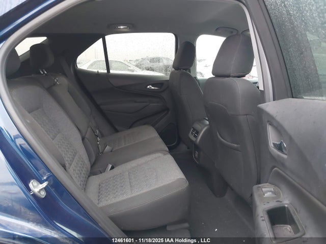 3GNAXUEV2NL285054 Chevrolet EQUINOX LT