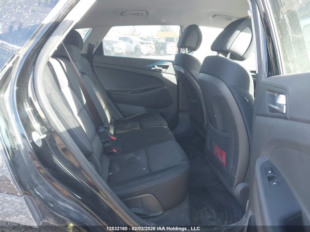 KM8J3CA4XGU066195 Hyundai Tucson Limited/sport And Eco/se