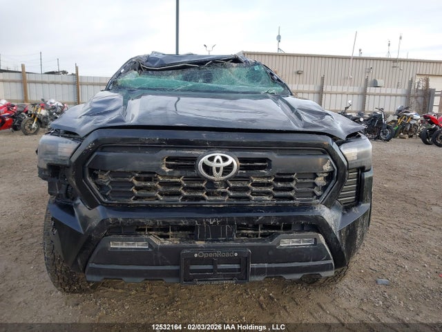 3TYLB5JN1ST092612 Toyota Tacoma Double Cab/sr5/trd Sport/trd Off Road/ltd