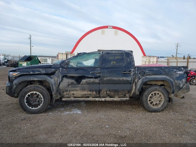 3TYLB5JN1ST092612 Toyota Tacoma Double Cab/sr5/trd Sport/trd Off Road/ltd