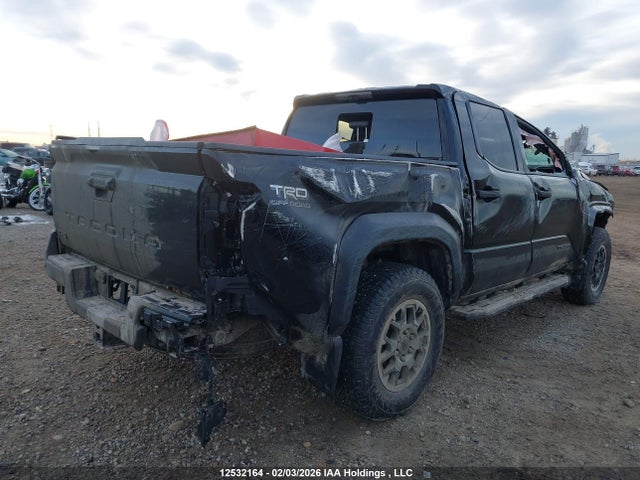 3TYLB5JN1ST092612 Toyota Tacoma Double Cab/sr5/trd Sport/trd Off Road/ltd