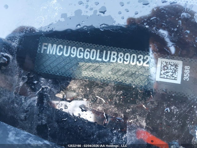 1FMCU9G60LUB89032 Ford ESCAPE SE
