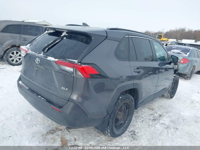 2T3W1RFV2KW009943 Toyota Rav4 Xle